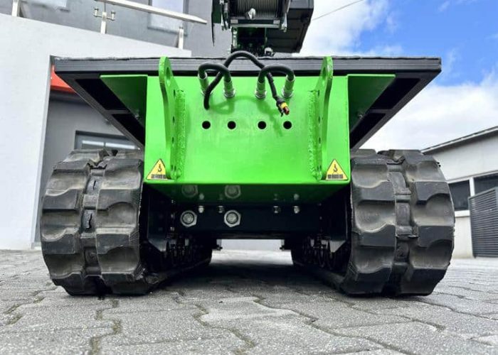 xm 1600 10